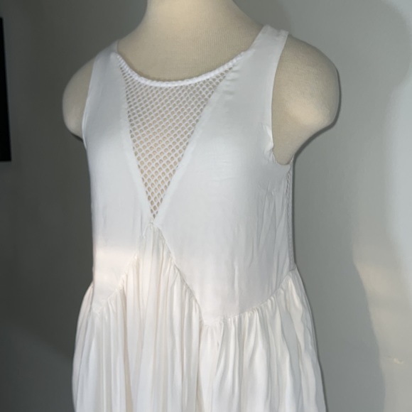 Minkpink Mesh Panel Dress Size M - Picture 3 of 8